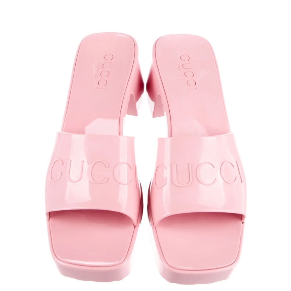 Gucci Pink Sandals, material Rubber.